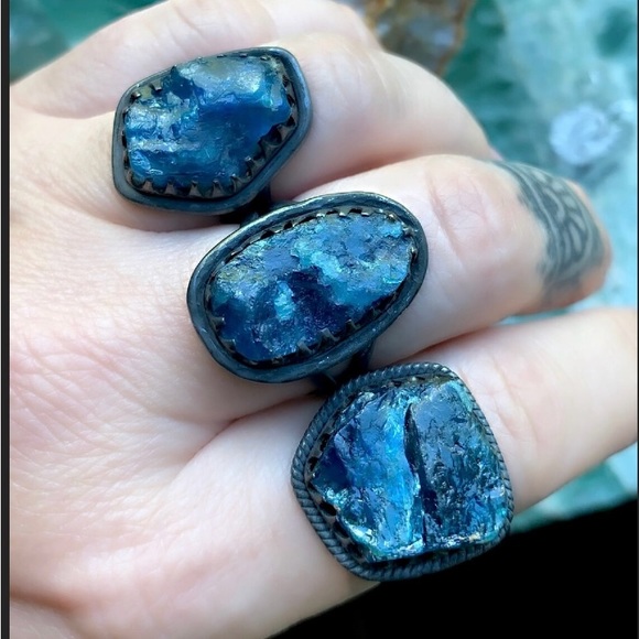 NWOT Raw Apatite ring - Picture 1 of 2